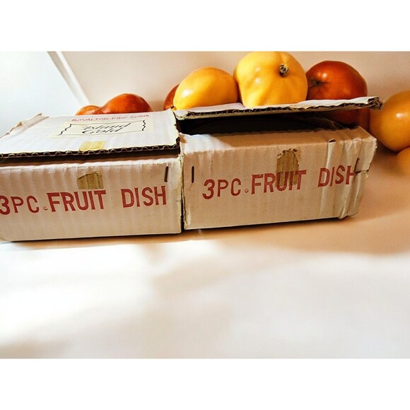 Royalton Golden Elegance Fruit Dishes – Set of 6 – Boxed Vintage Japan - Picture 8 of 9